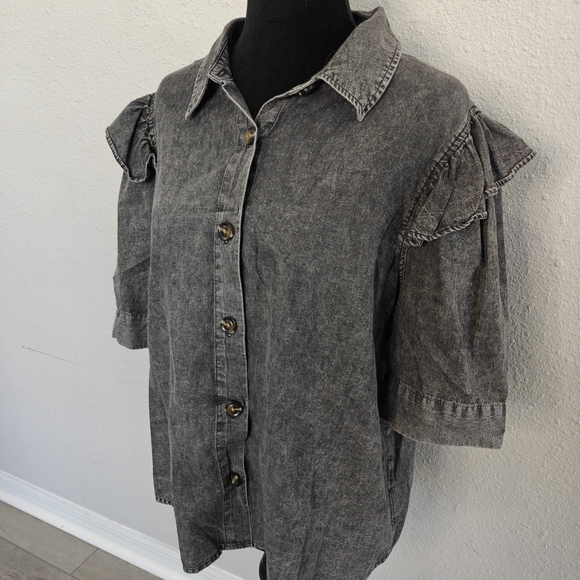 Who What Wear Charcoal Denim Jacket - Picture 2 of 3